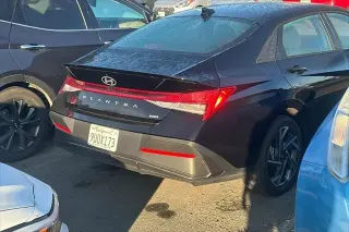 Hyundai ELANTRA Hybrid 2025 SEL Sport 4p Sedan