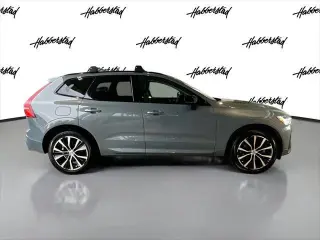 Volvo XC60 2024 AWD B5 Plus Tema Oscuro 4p SUV