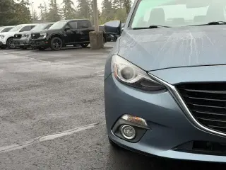 Mazda Mazda3 2014 s Touring 4dr Sedan