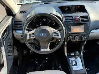 Subaru Forester 2014 AWD 2.5i Touring 4dr Wagon