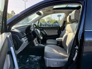 Subaru Forester 2014 AWD 2.5i Touring 4dr Wagon