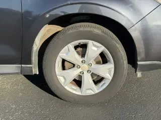 Subaru Forester 2014 AWD 2.5i Touring 4dr Wagon