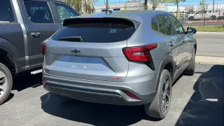 Chevrolet Trax 2024 RS, crossover de 4 puertas, con 1RS