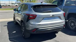 Chevrolet Trax 2024 RS, crossover de 4 puertas, con 1RS