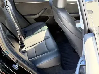Tesla Model 3 2025 AWD Long Range 4dr Fastback