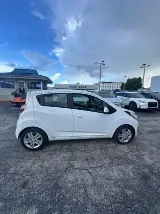 Chevrolet Spark 2015 1LT CVT 4dr Hatchback