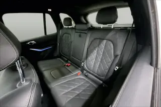 BMW X5 2023 tracción total xDrive45e 4p. Vehículo deportivo de actividad