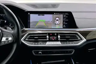 BMW X5 2023 tracción total xDrive45e 4p. Vehículo deportivo de actividad