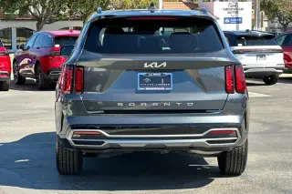 Kia Sorento 2022 S 4dr SUV