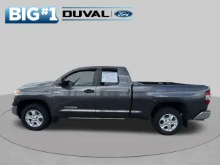Toyota Tundra 2016 4x4 SR5 4p Cab Doble Cabina Pickup SB (5.7L V8 FFV)