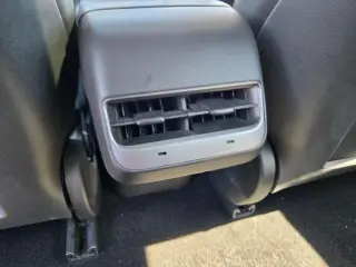 Tesla Model 3 2023 AWD Long Range 4p Sedan