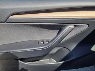 Tesla Model 3 2023 AWD Long Range 4p Sedan