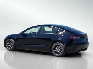Tesla Model 3 2023 AWD Long Range 4p Sedan