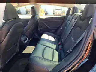 Tesla Model 3 2023 AWD Long Range 4p Sedan