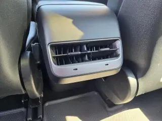 Modelo Tesla 3 2023 AWD Performance 4dr Sedán