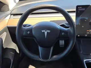 Modelo Tesla 3 2023 AWD Performance 4dr Sedán