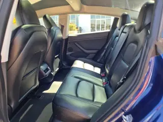 Modelo Tesla 3 2023 AWD Performance 4dr Sedán