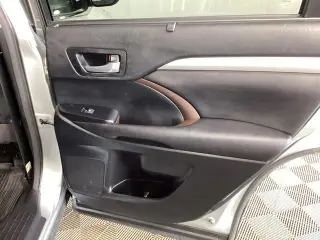 Toyota Highlander Hybrid 2017 tracción total (AWD) XLE 4 puertas SUV