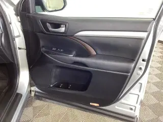 Toyota Highlander Hybrid 2017 tracción total (AWD) XLE 4 puertas SUV