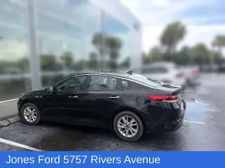 Kia Optima 2017 LX 4dr Sedán