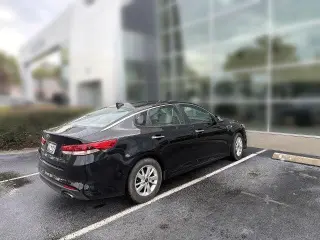 Kia Optima 2017 LX 4dr Sedán