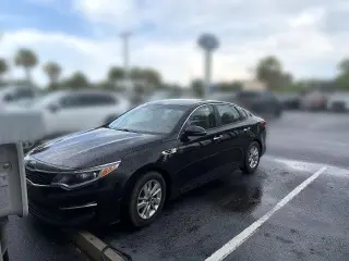 Kia Optima 2017 LX 4dr Sedán