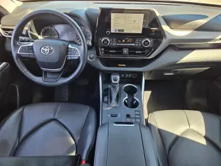 Toyota Highlander 2023 L 4dr SUV