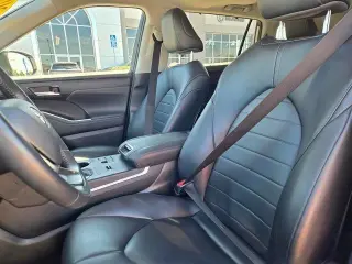 Toyota Highlander 2023 L 4dr SUV