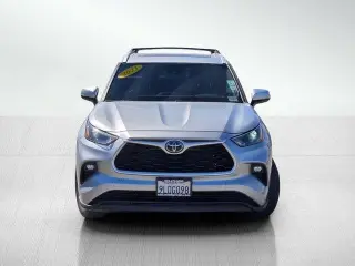 Toyota Highlander 2023 L 4dr SUV