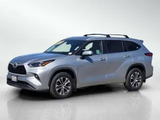 Toyota Highlander 2023 L 4dr SUV
