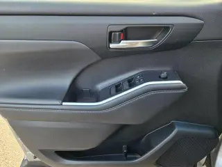 Toyota Highlander 2022 AWD XLE 4dr SUV