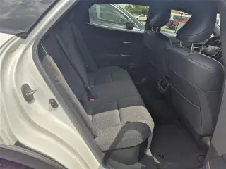 Toyota Crown 2023 AWD XLE 4p Sedan