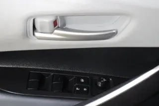 Toyota Corolla 2025 SE 4dr Sedán