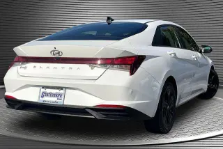 Hyundai ELANTRA 2021 SEL 4p Sedan
