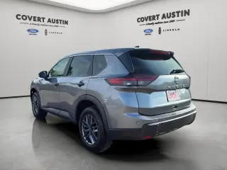 Nissan Rogue 2024 S 4p Crossover