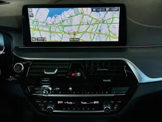 BMW Serie 5 2023 AWD 530i xDrive 4dr Sedán