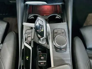 BMW Serie 5 2023 AWD 530i xDrive 4dr Sedán