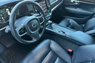 Volvo S90 2017 T5 Momentum 4dr Sedan