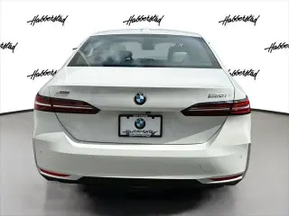 Serie 5 BMW 2024 AWD 530i xDrive Sedan 4p.