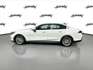Serie 5 BMW 2024 AWD 530i xDrive Sedan 4p.