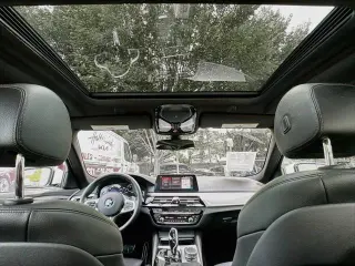 Serie 5 BMW 2019 tracción en todas las ruedas 530i xDrive sedán 4 puertas