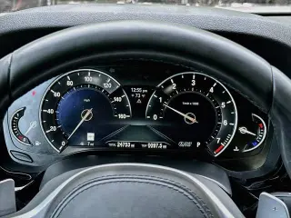 Serie 5 BMW 2019 tracción en todas las ruedas 530i xDrive sedán 4 puertas