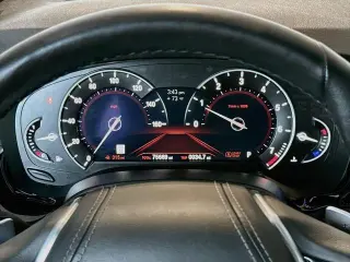 BMW Serie 5 2019 tracción en todas las ruedas 530i xDrive 4dr Sedán