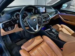 BMW Serie 5 2019 tracción en todas las ruedas 530i xDrive 4dr Sedán