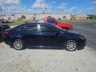 Toyota Corolla 2025 LE 4p Sedan