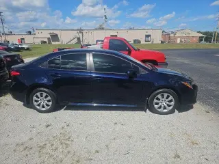 Toyota Corolla 2025 LE 4p Sedan