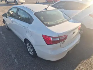 Kia Rio 2017 LX 4dr Sedan 6A
