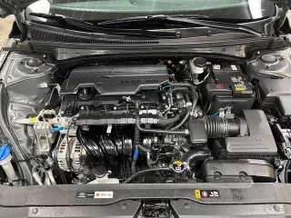 Hyundai ELANTRA 2026 SEL Sport 4p Sedan