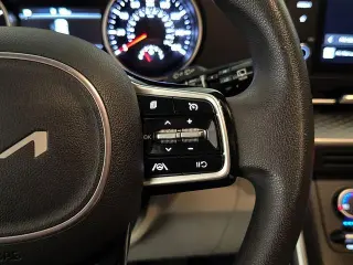 Kia Carnival 2022 LX 4dr Mini-Van