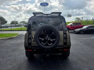 Land Rover Defender 2022 tracción en las cuatro ruedas 110 X 4p SUV